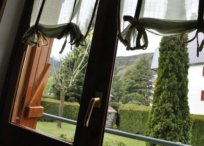 Pirineos - Atencion Personal