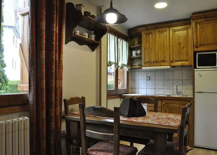 Pirineos - Atencion Personal Biescas (Aragon)