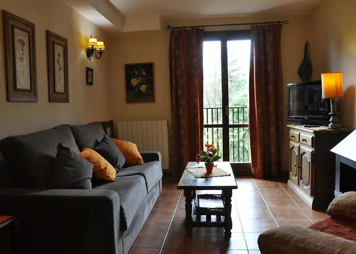 Pirineos - Atencion Personal Lägenhet *